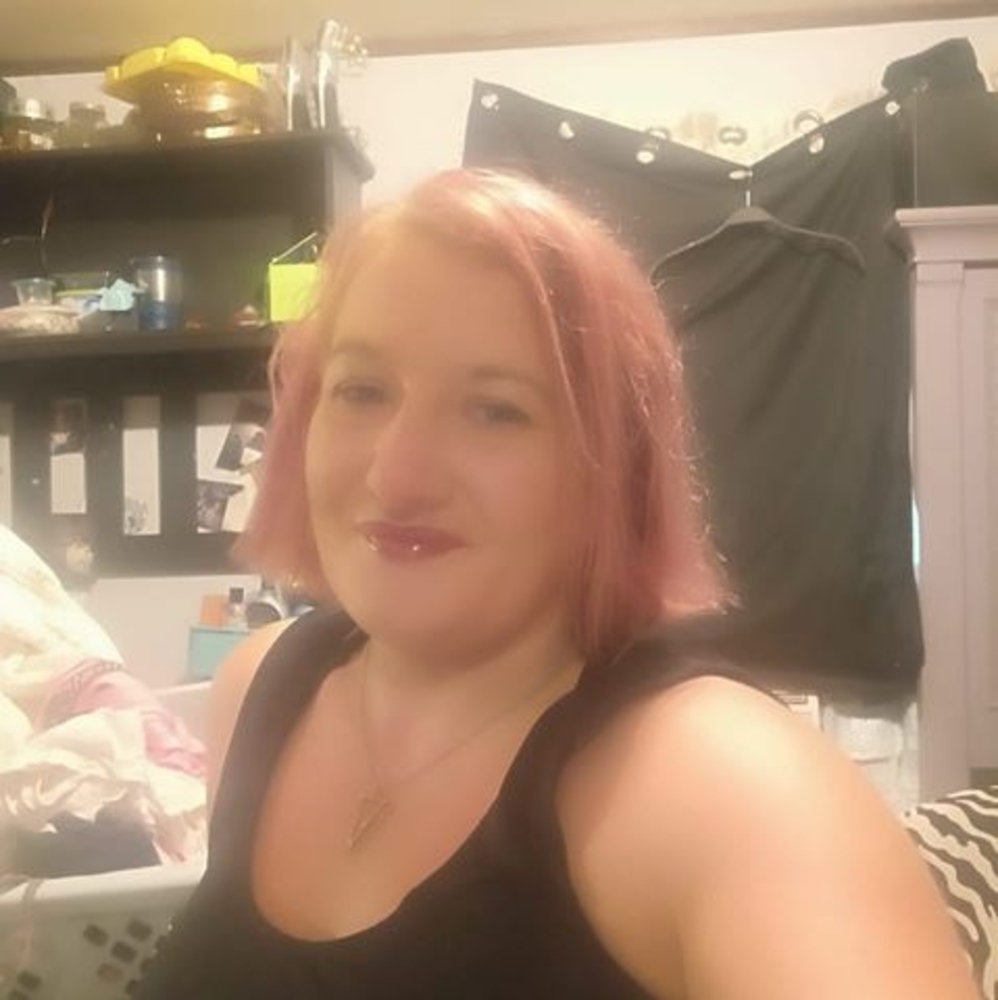 Meet your Posher, Tiffany